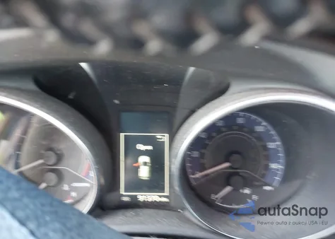 2017 Toyota Corolla Im из США, поврежденный, VIN JTNKARJE4HJ546256